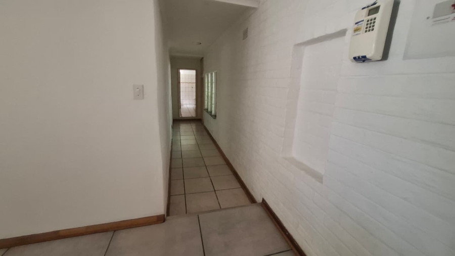 To Let 2 Bedroom Property for Rent in Bethlehem Rural Free State